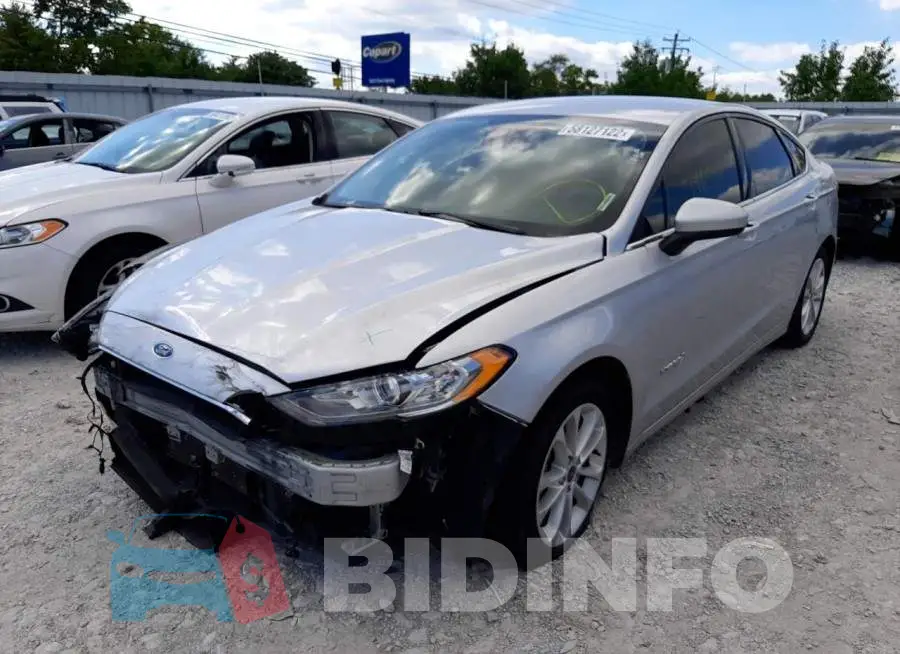 3FA6P0LU3KR240933 Photo# 2