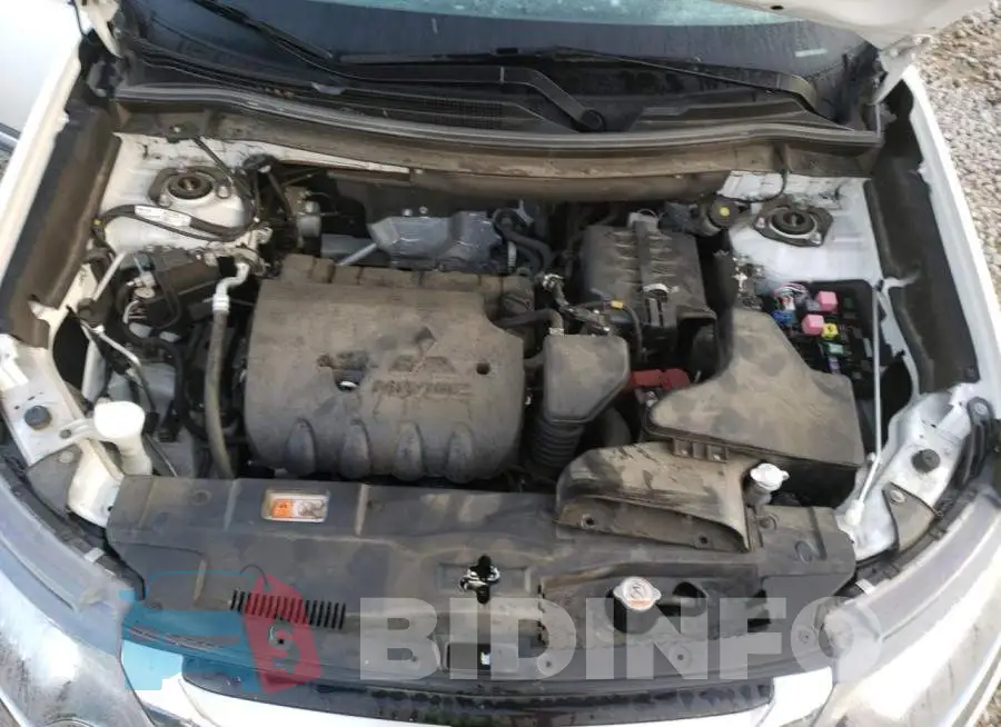 JA4AD2A32JZ063332 Photo# 7