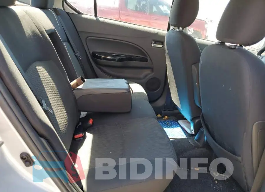 ML32F4FJ7KHF06806 Photo# 6