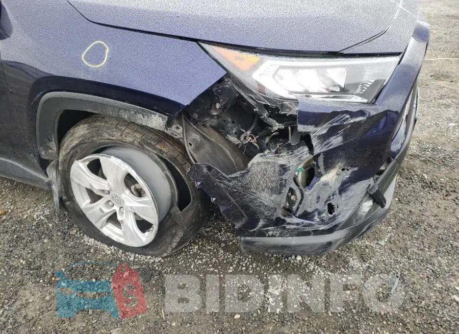 JTMP1RFV8KD011293 Photo# 9