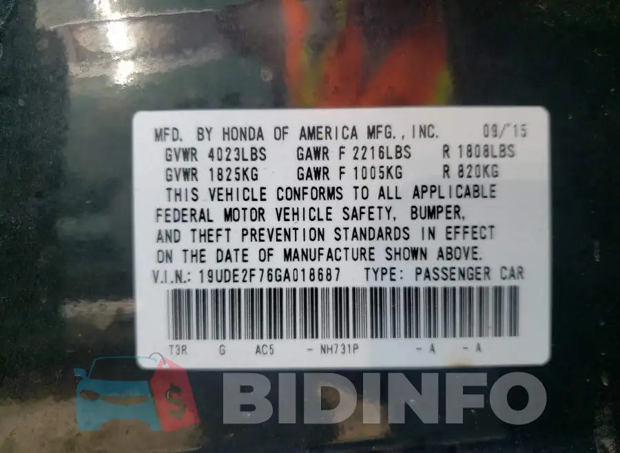 19UDE2F76GA018687 Photo# 10