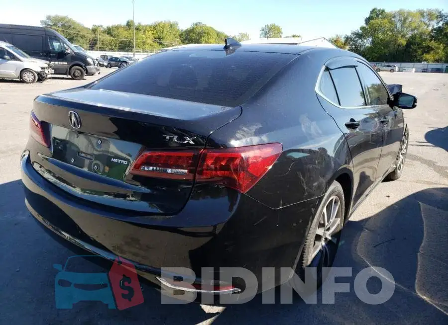 19UUB2F34GA010674 Photo# 4