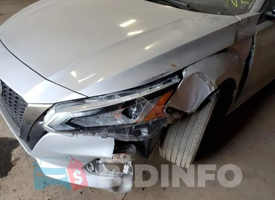 1N4BL4CV0MN367753 Photo# 9