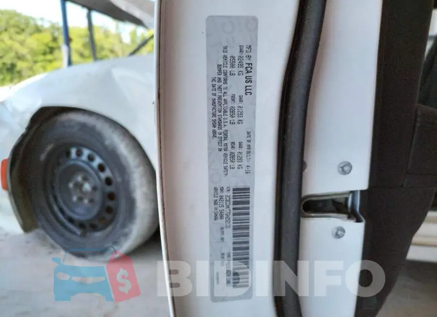 2C3CDXKT7GH252131 Photo# 10