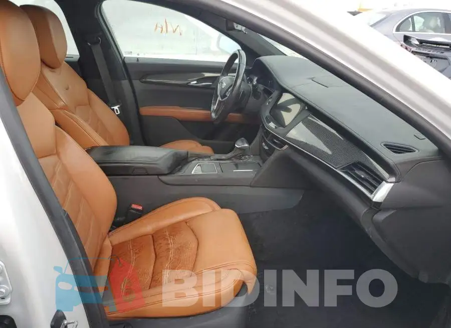 1G6KD5RS4JU151726 Photo# 5