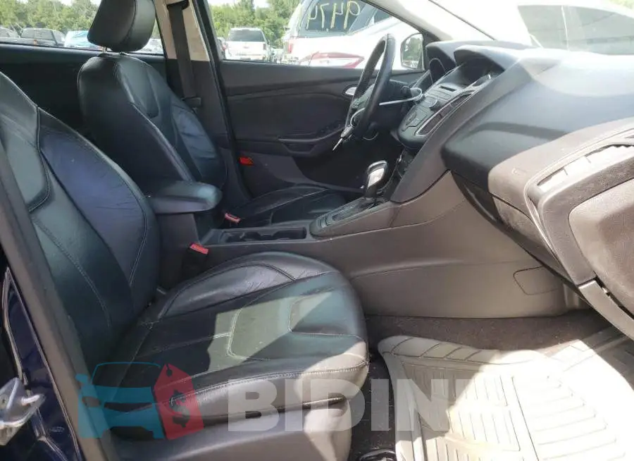 1FADP3F22GL241418 Photo# 5