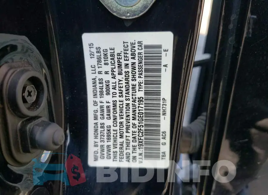 19XFC2F51GE017195 Photo# 10