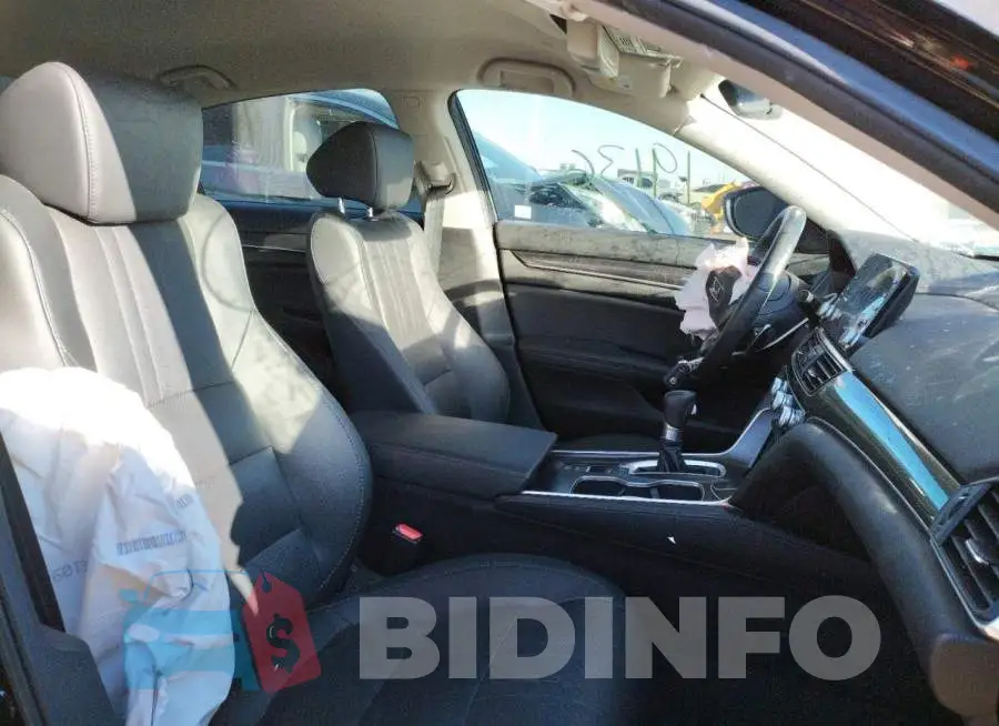 1HGCV1F43MA038323 Photo# 5