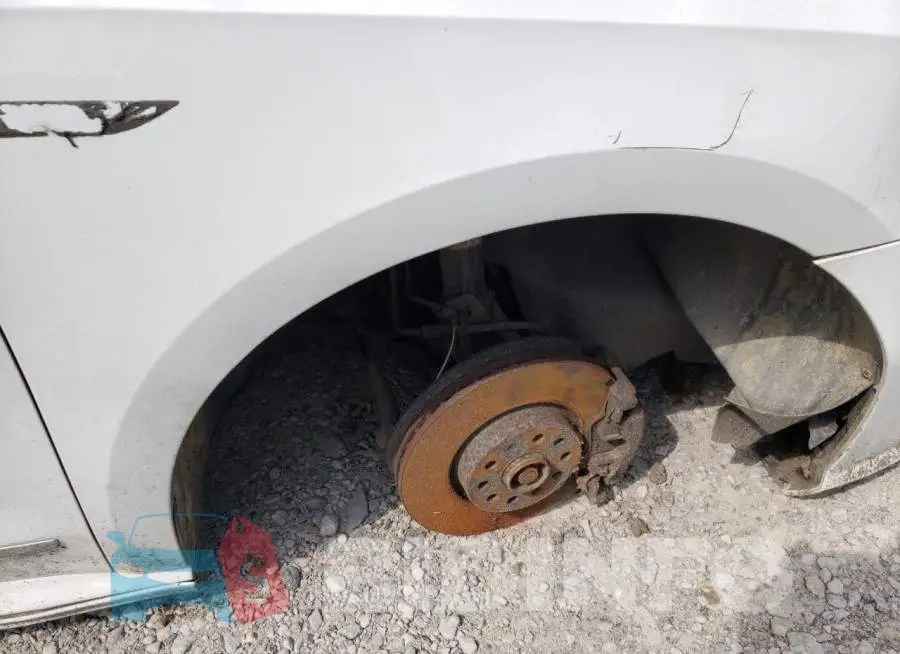 1VWDT7A39HC039641 Photo# 9