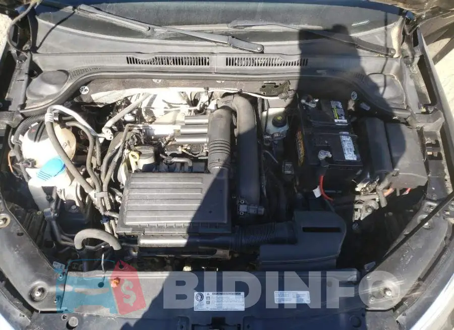 3VW267AJ5GM395367 Photo# 7