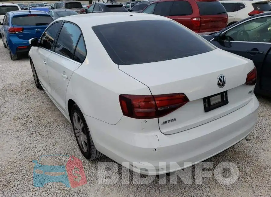 3VW2B7AJ7HM403580 Photo# 3