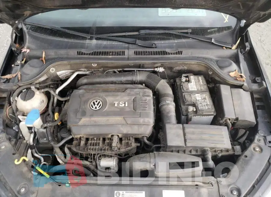3VW4T7AJXHM312017 Photo# 7