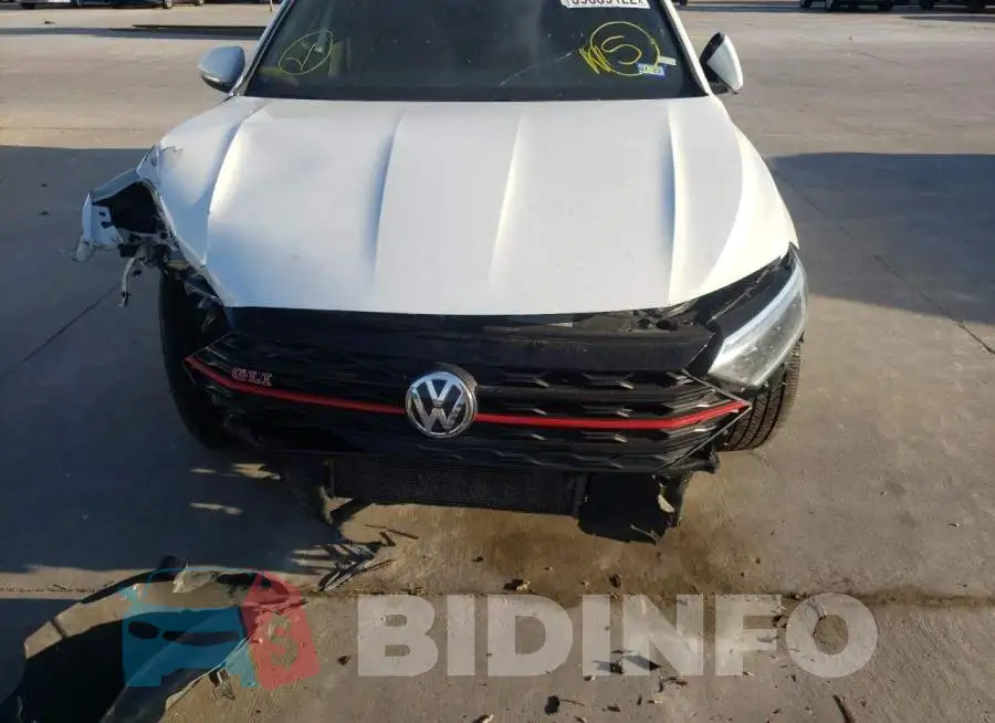 3VW5T7BU5KM232449 Photo# 9