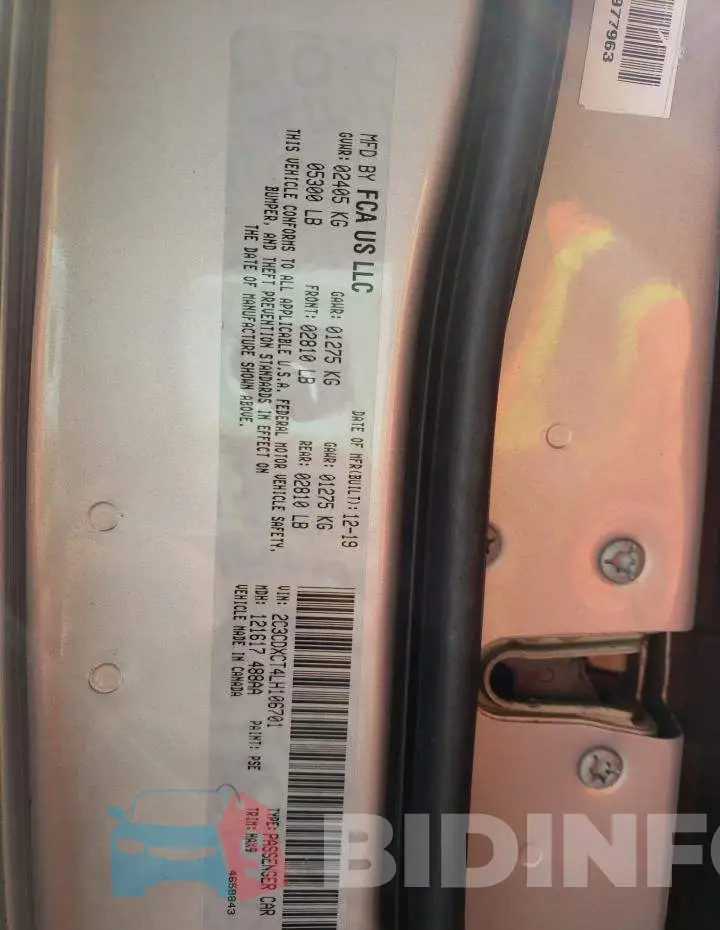 2C3CDXCT4LH106701 Photo# 10
