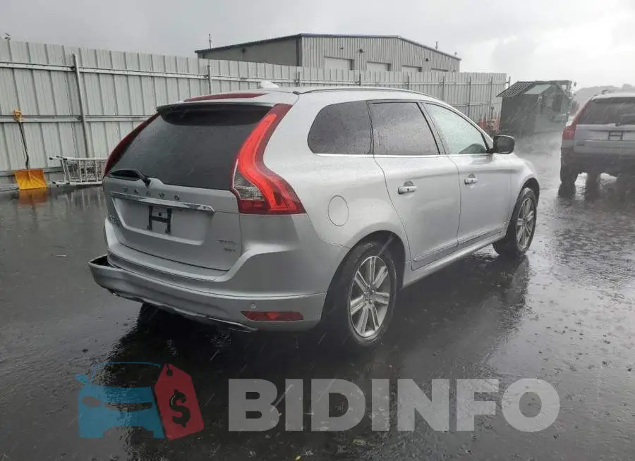 YV4902RM3G2780421 Photo# 4