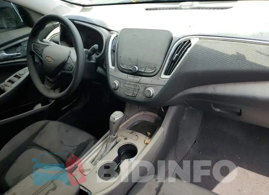 1G1ZD5ST3LF090965 Photo# 9