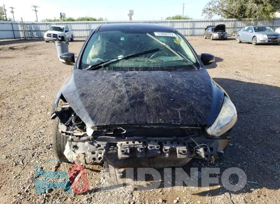 1FADP3F20GL379393 Photo# 9