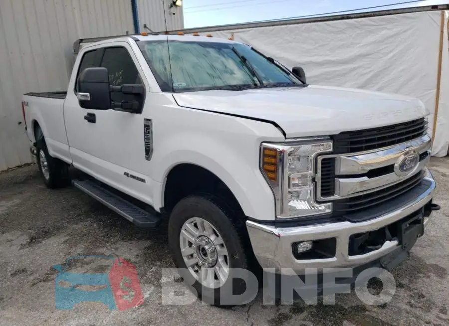1FT7X2BT8KED45988 Photo# 1