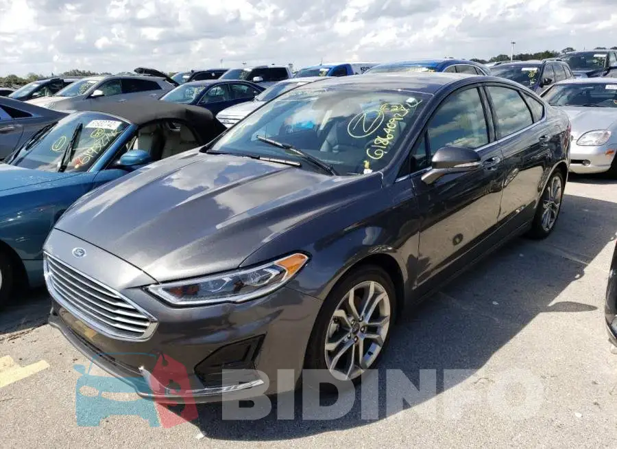 3FA6P0CD2LR207570 Photo# 2