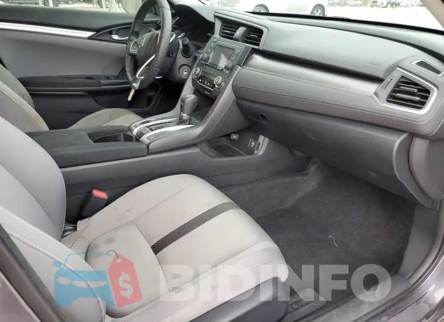 19XFC2F50GE069742 Photo# 5