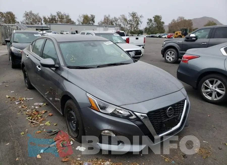 1N4BL4BV5MN367152 Photo# 1