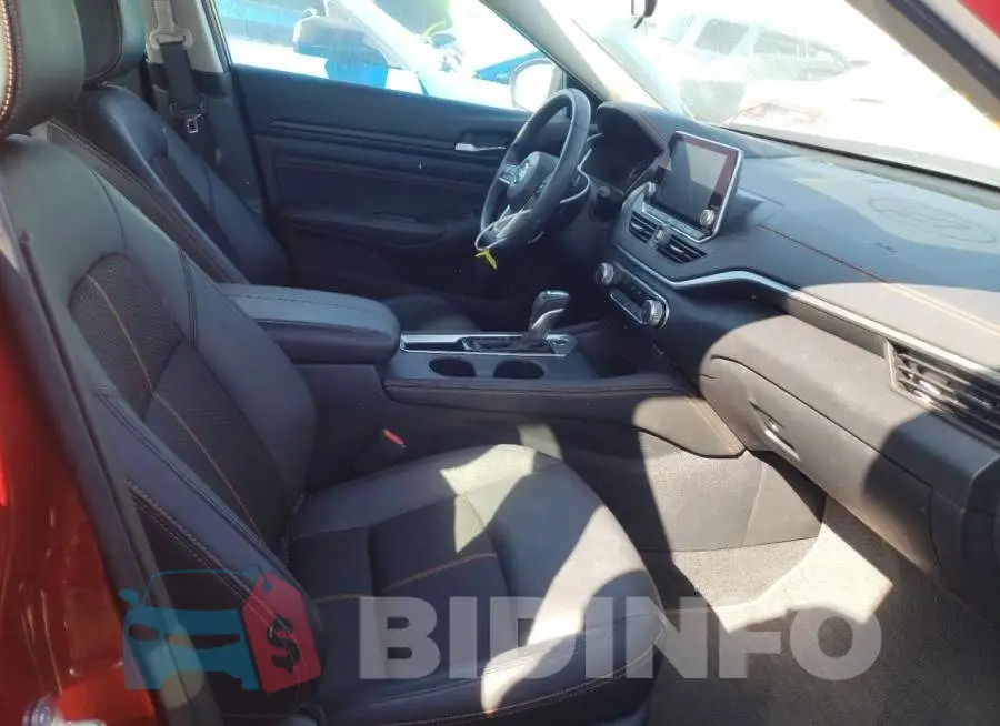 1N4BL4CV3LC141815 Photo# 5