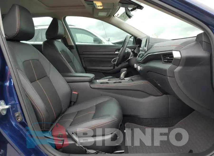 1N4BL4CV8LC116036 Photo# 5