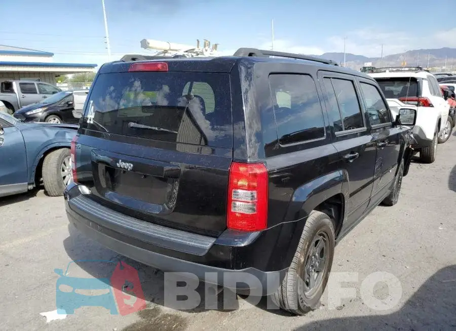 1C4NJPBB2GD502344 Photo# 4