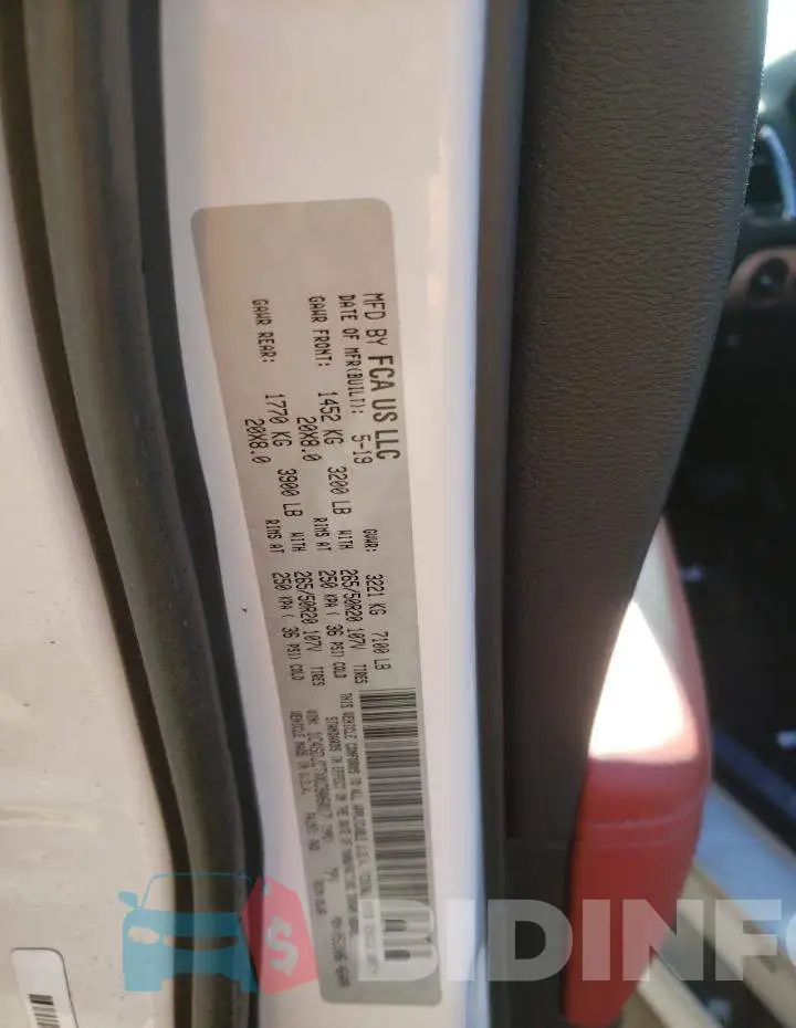1C4SDJCTXKC806017 Photo# 10