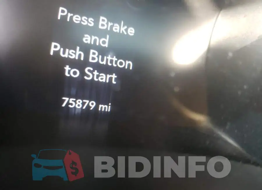 2C3CDXBG9KH700137 Photo# 8