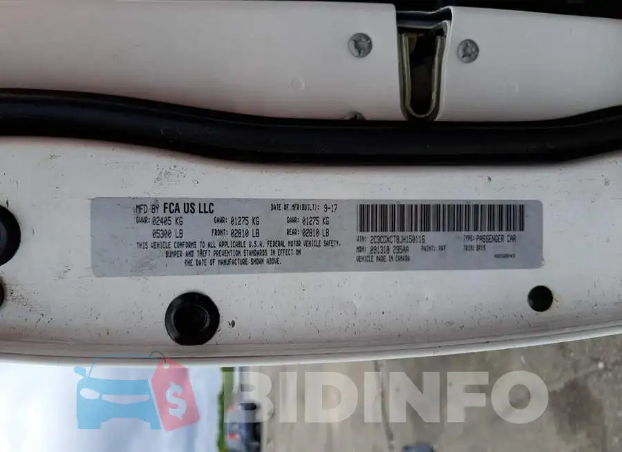 2C3CDXCT8JH150116 Photo# 10