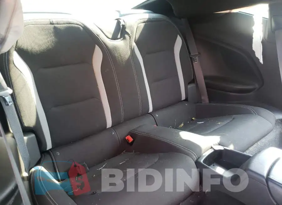 1G1FB1RS8J0151421 Photo# 6
