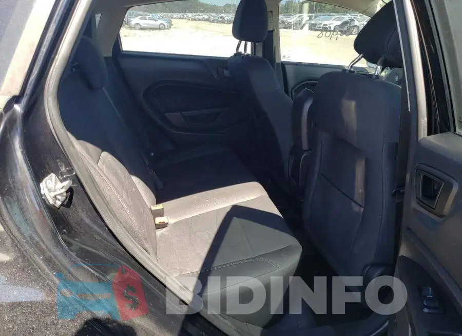 3FADP4EJ5JM101156 Photo# 6