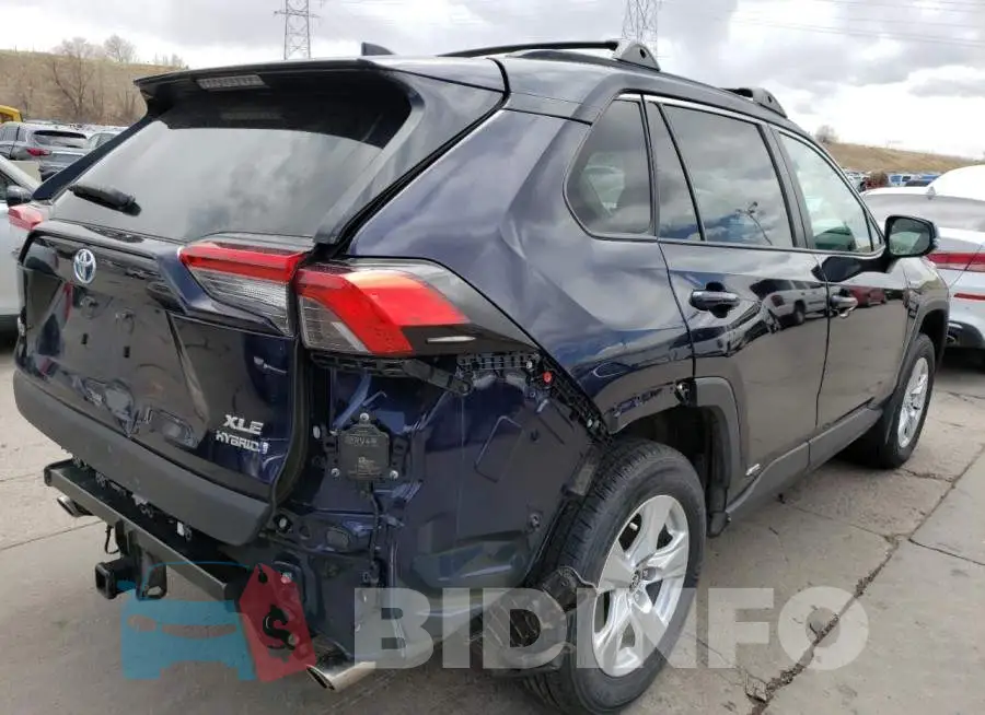 4T3R6RFV8LU005105 Photo# 4