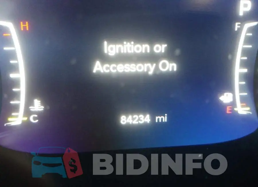 2C4RC1EG2HR669429 Photo# 8
