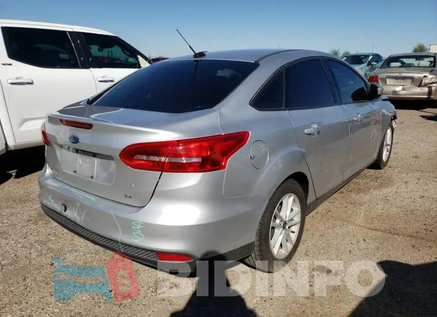 1FADP3F28JL270879 Photo# 4