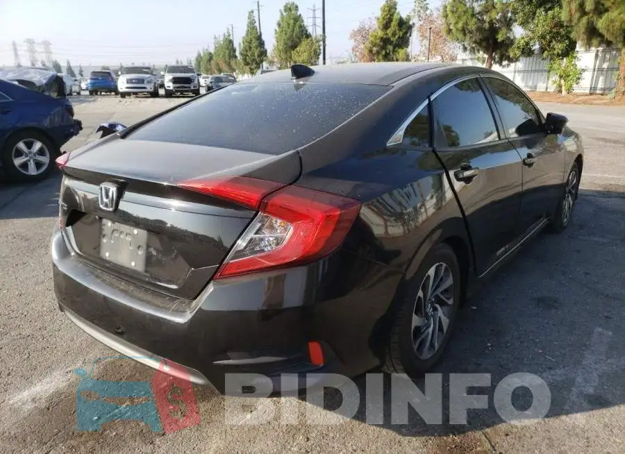 2HGFC2F72HH508156 Photo# 4
