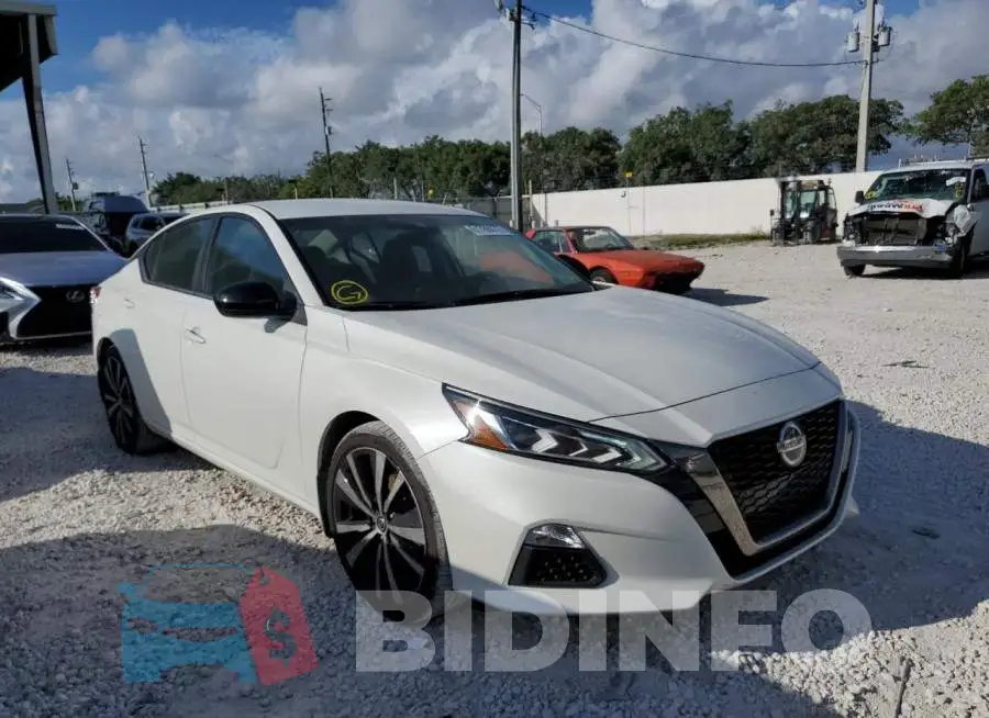 1N4BL4CV1MN400162 Photo# 1