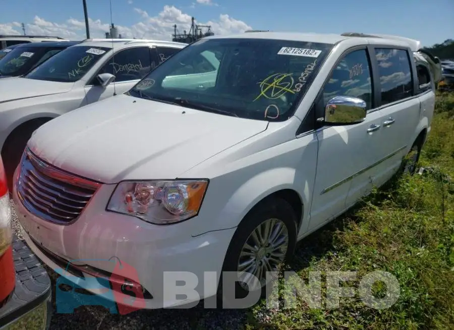2C4RC1CGXGR215558 Photo# 2
