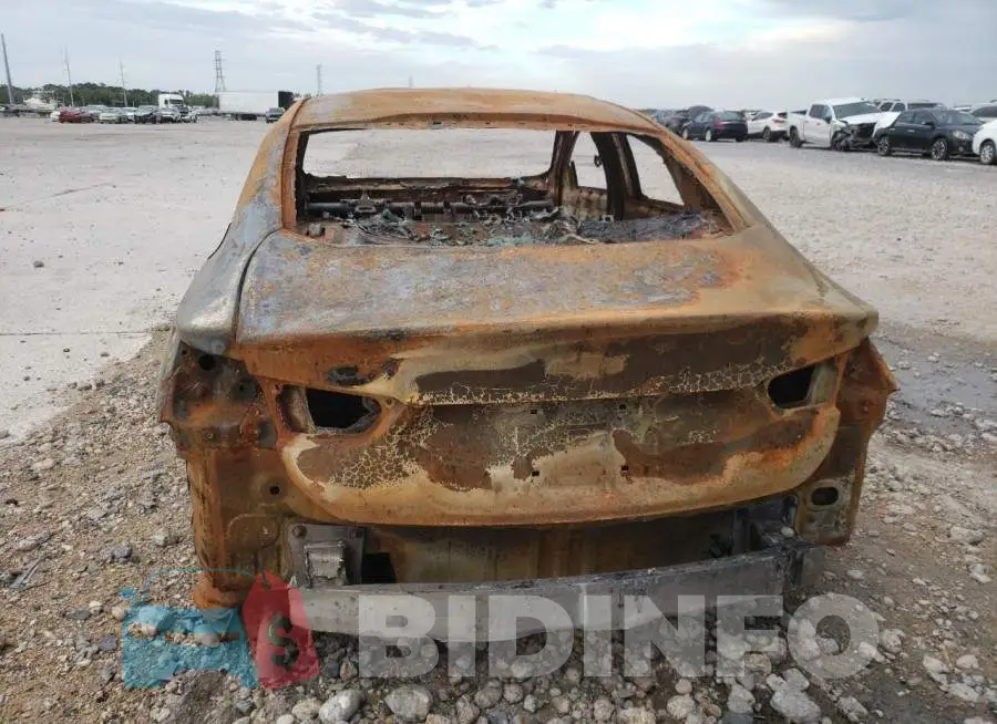 1G1ZD5ST2LF118710 Photo# 10