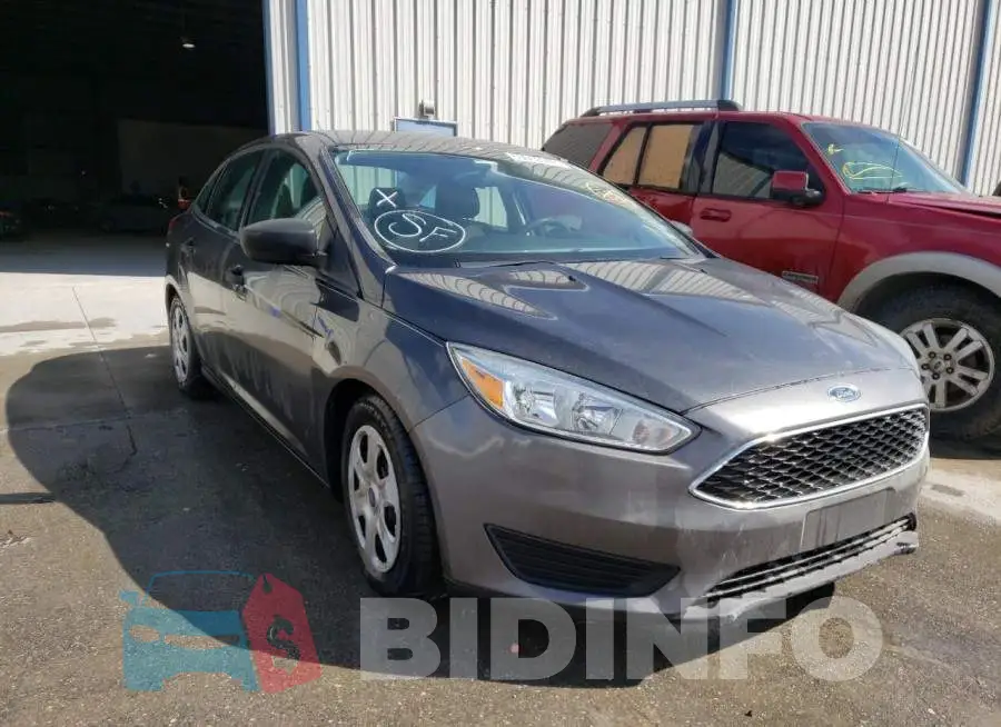 1FADP3E24GL331123 Photo# 1
