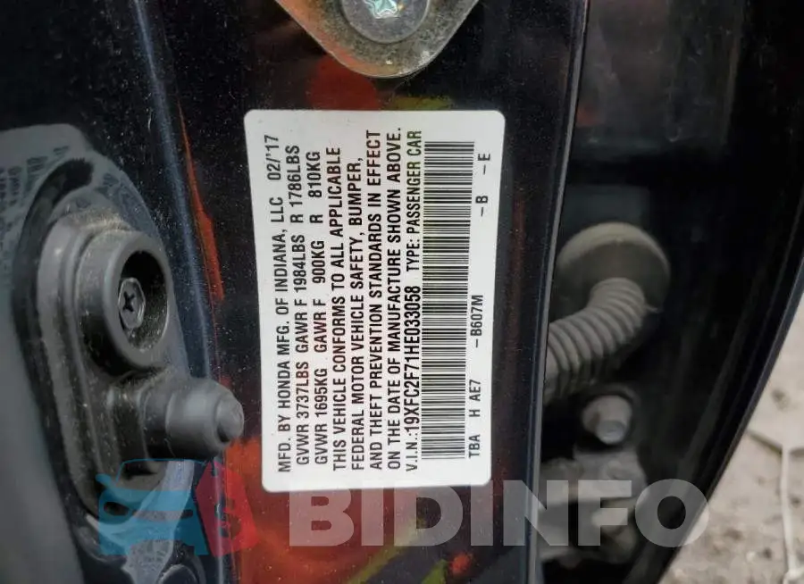 19XFC2F71HE033058 Photo# 10