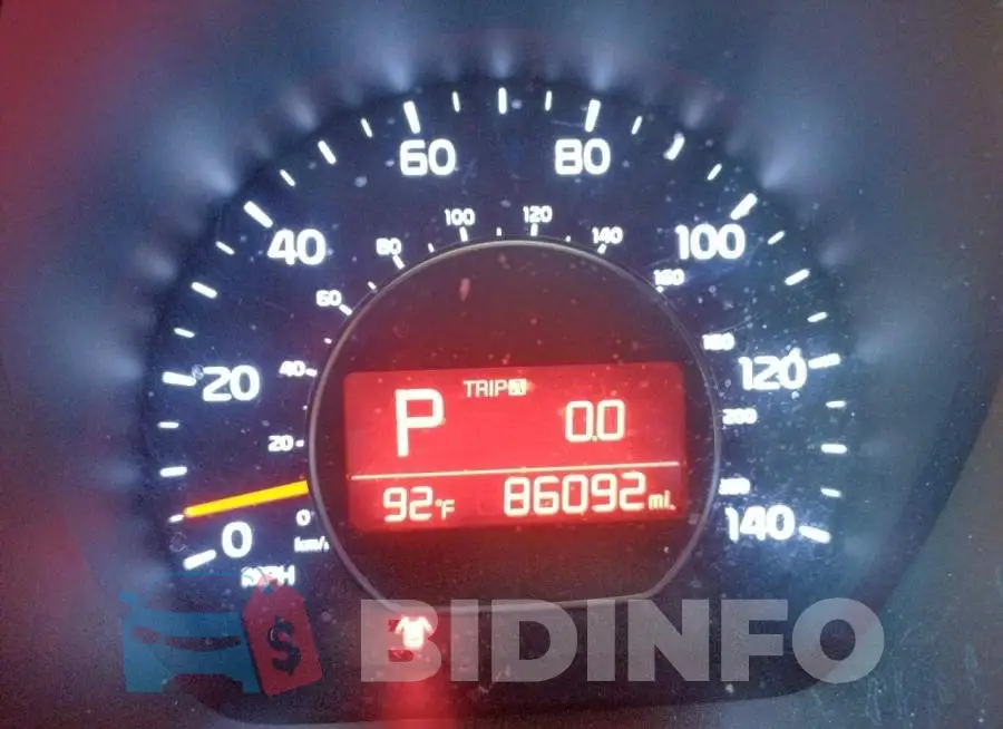 KNDJN2A28G7356201 Photo# 8
