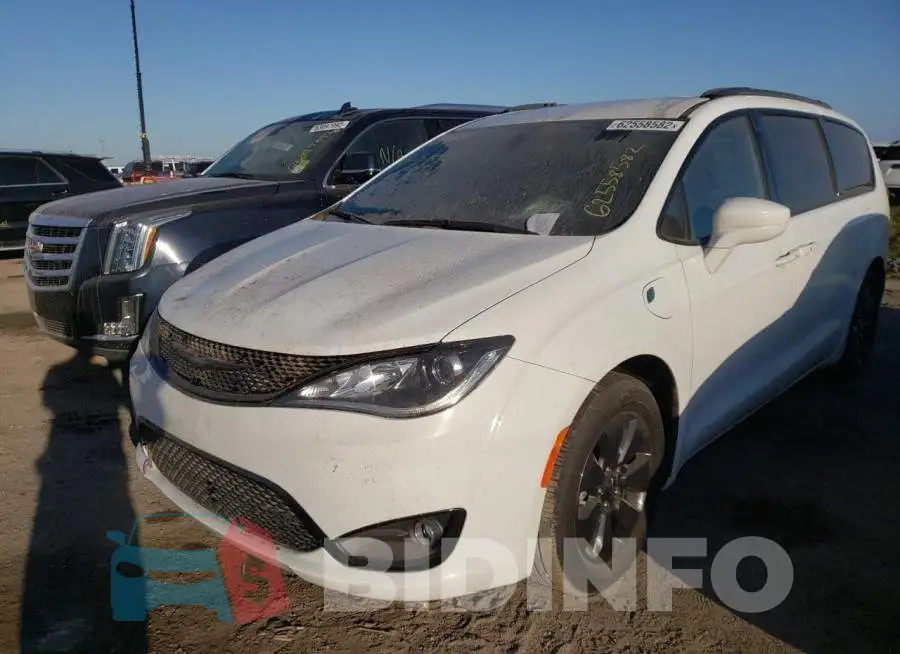 2C4RC1L73LR242546 Photo# 9