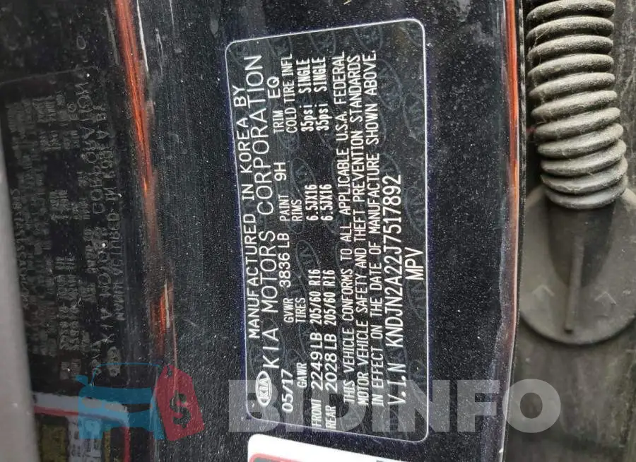KNDJN2A22J7517892 Photo# 10