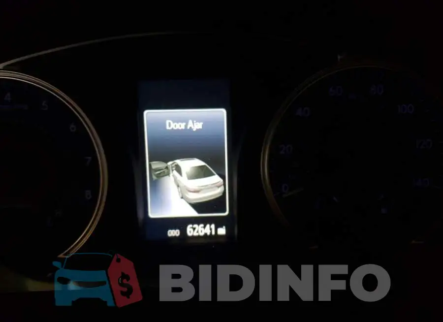 4T4BF1FK8GR564893 Photo# 8