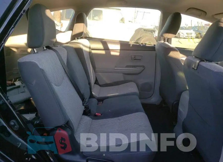 JTDZN3EU1GJ041084 Photo# 6