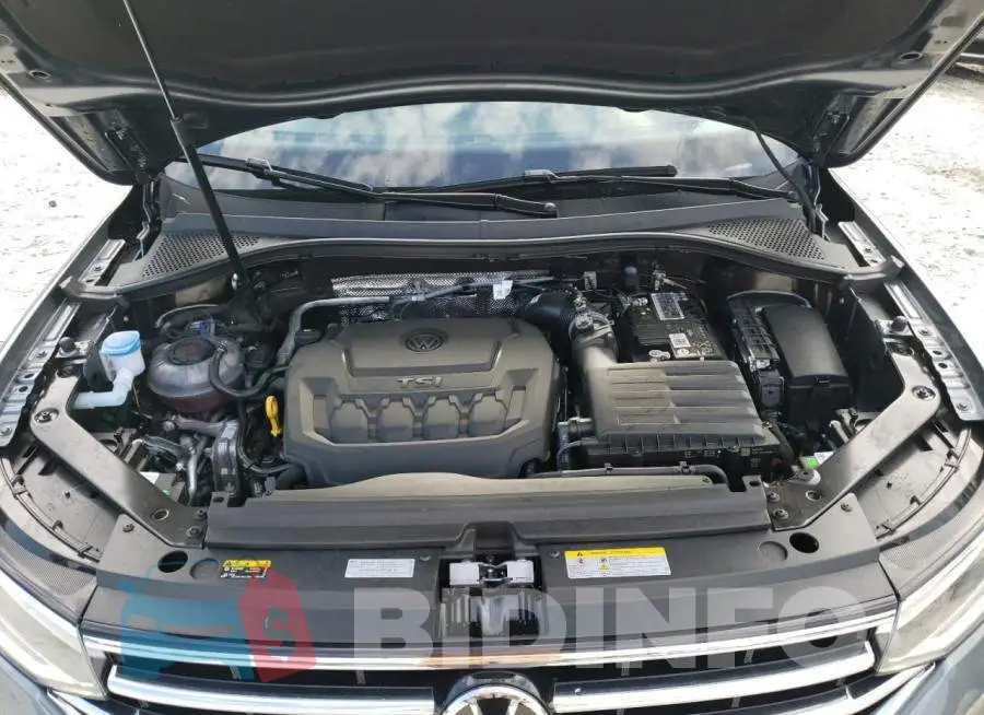 3VV3B7AX2NM068947 Photo# 7