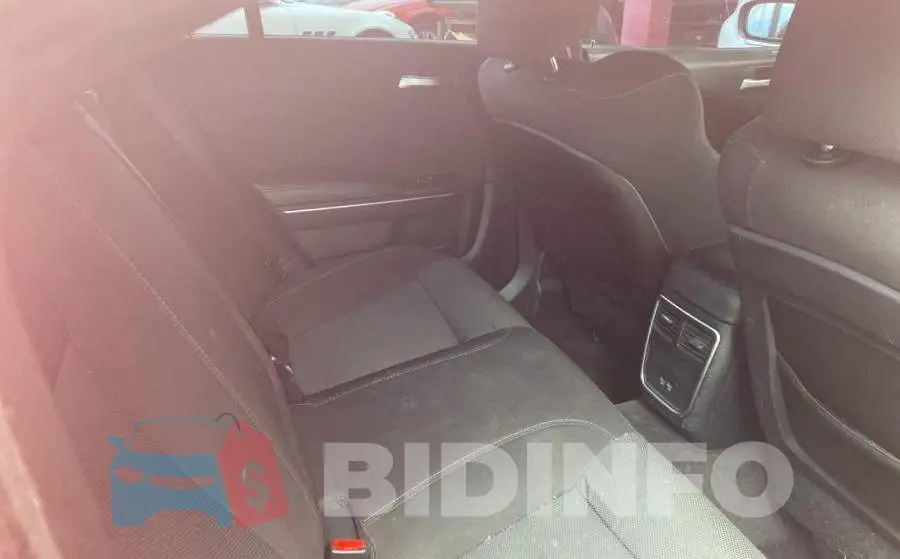 2C3CDXGJ9HH515793 Photo# 6