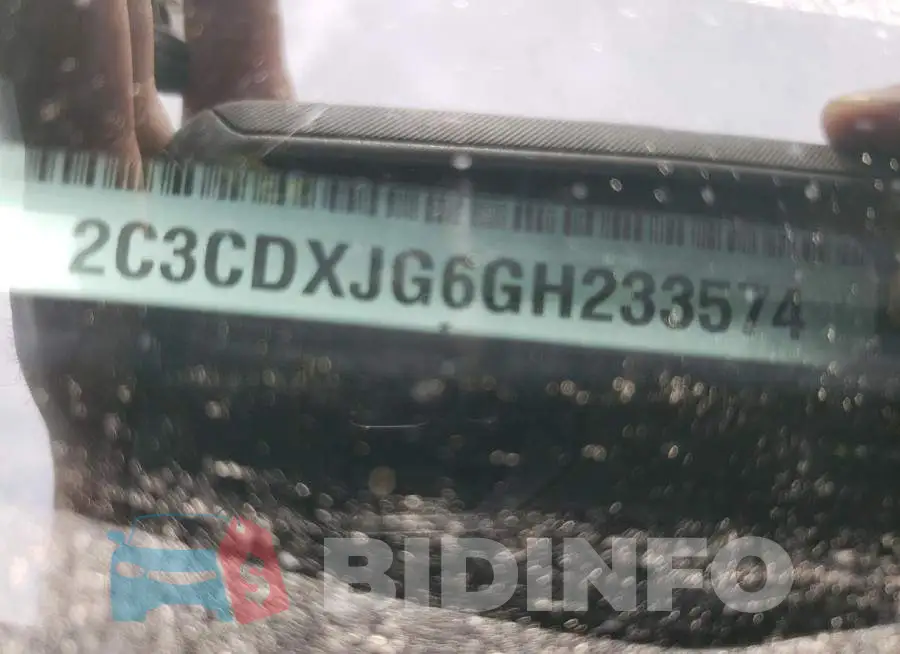 2C3CDXJG6GH233574 Photo# 10
